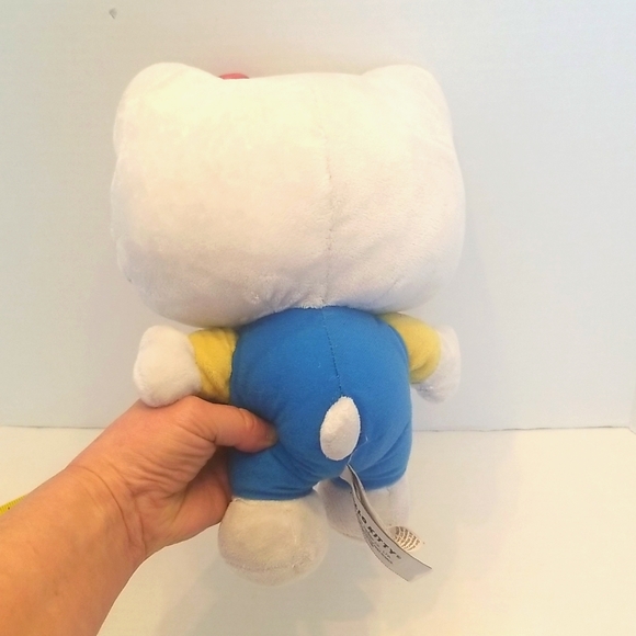 Sanrio Gund Hello Kitty Plush 2019 - Picture 4 of 7